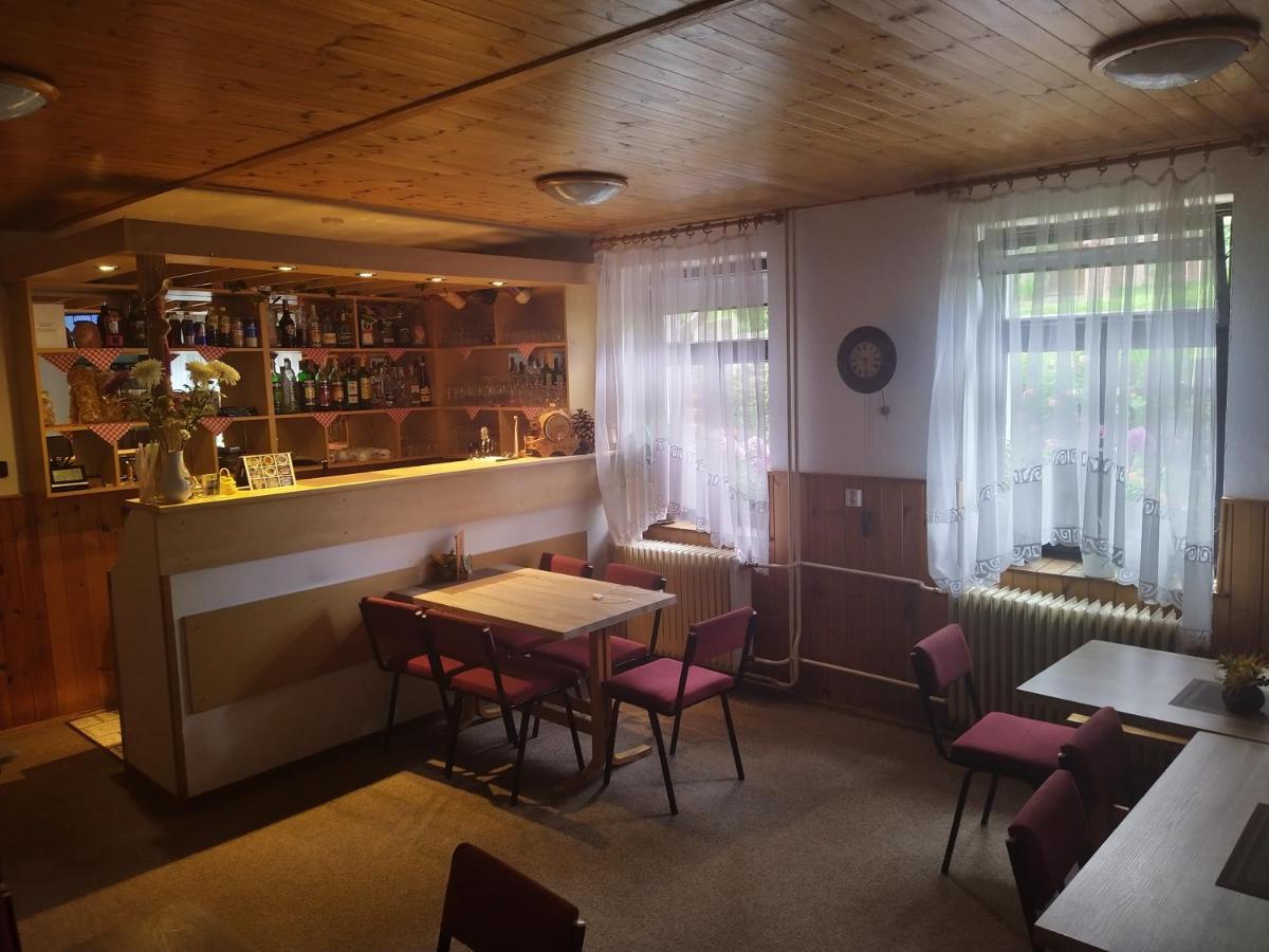 Penzion Borovice Josefŭv Dŭl Exteriör bild