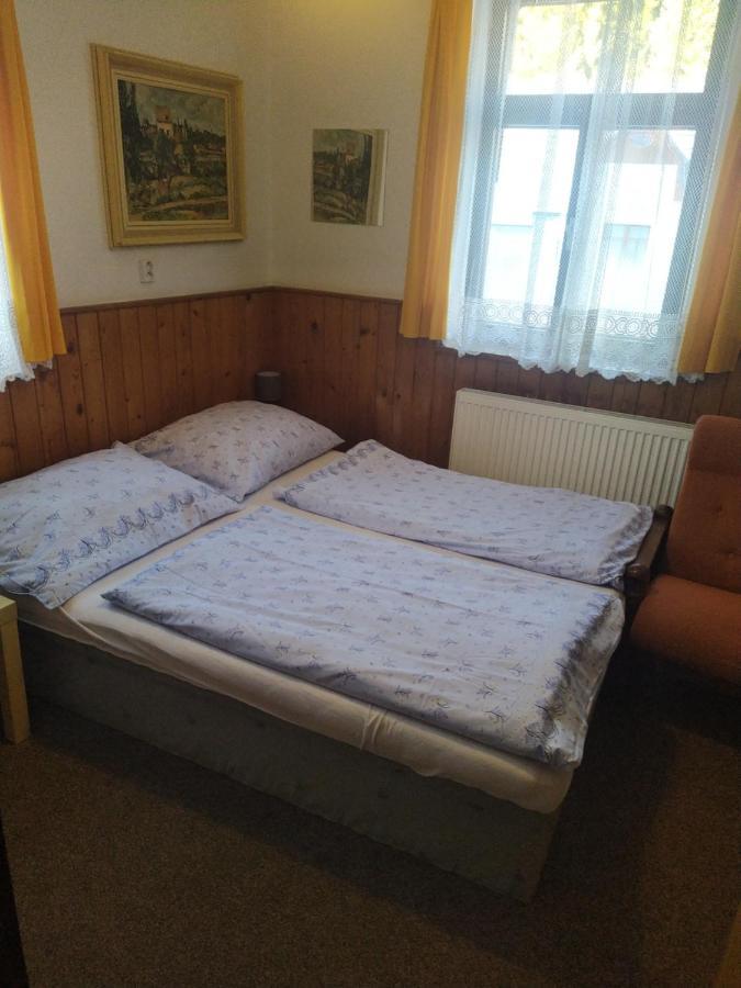 Penzion Borovice Josefŭv Dŭl Exteriör bild